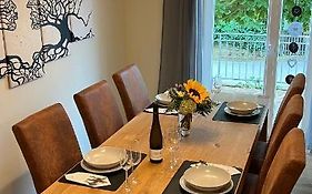 Ferienhaus Moselhöhe - 2023 neu renoviert, mit Design-Ausstattung&großem Garten